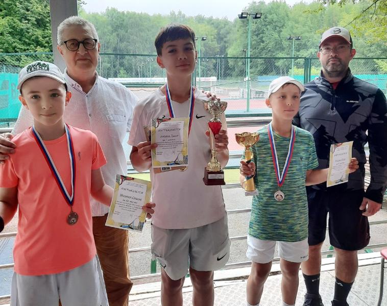 Рязанец выиграл домашний турнир Российского теннисного тура